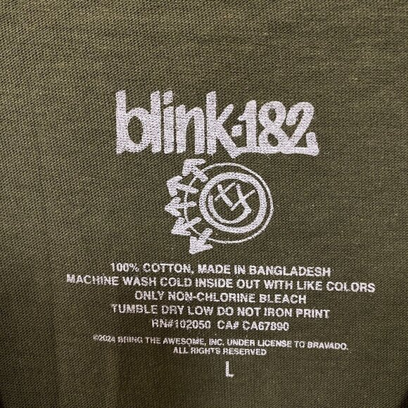 Blink-182 Self-Titled Album Punk Rock Band T-Shirt Large - Picture 4 of 4
